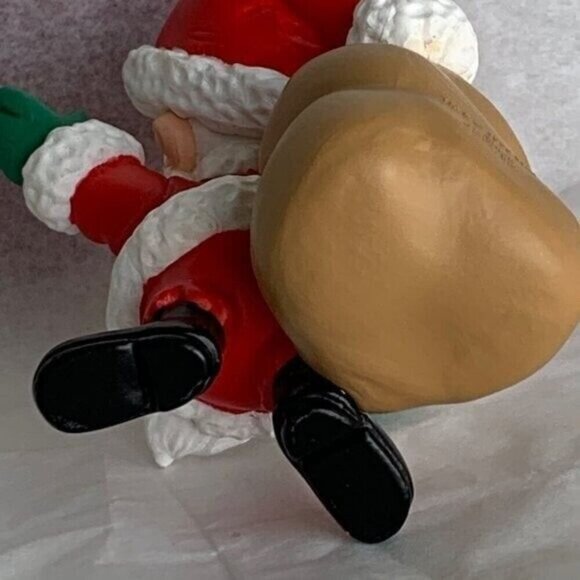 Hallmark Keepsake Ornament Vintage 1993 Elmer Fudd with Santa Sack Original box - Picture 5 of 11